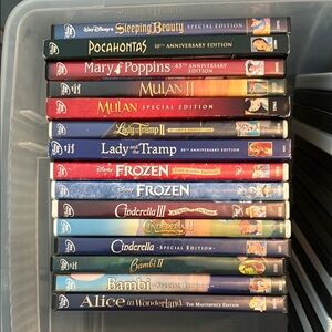 15 Disney DVD